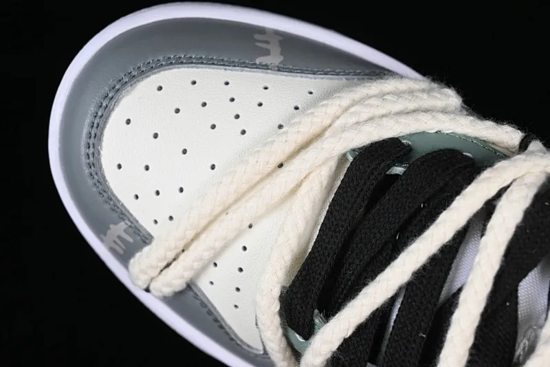 All Categories Nk SB Dunk Series Nk SB Dunk Low Low-top sneakers Customized large box Nk Dunk Low Panda Prank-Jungle Crossing Forest Fruit SB strap low-top casual sneakers DV0831-101